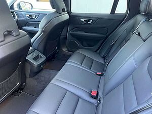 Volvo  B4 B Plus Dark Autom. MY24 GARANTIE -34%