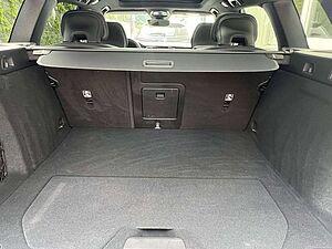 Volvo  B4 B Plus Dark Autom. MY25 GARANTIE -35%