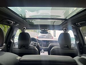 Volvo  B4 B Plus Dark Autom. MY25 GARANTIE -35%