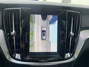 Volvo  B4 B Plus Dark Autom. MY25 GARANTIE -34%