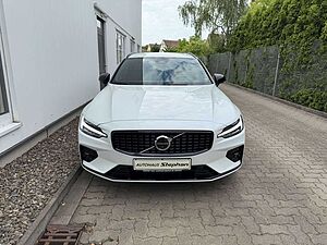 Volvo  B4 B Plus Dark Autom. MY25 GARANTIE