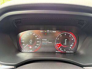 Volvo  T4 R-Design Geartronic EURO6DT GARANTIE