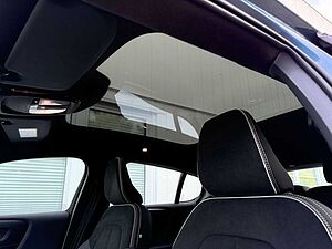 Volvo  Recharge Twin Motor Plus AWD GARANTIE