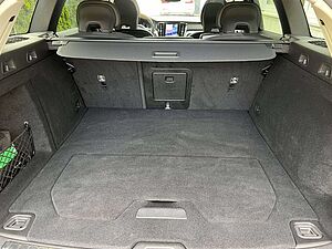 Volvo  Recharge T6 AWD Geartronic Core GARANTIE
