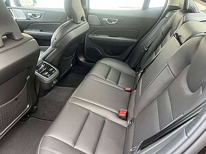 Volvo  B5 B Ultimate Dark AWD GARANTIE -39%