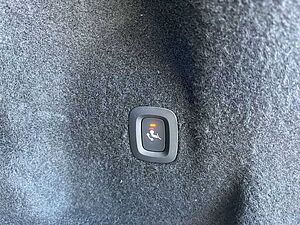 Volvo  Recharge T6 AWD PLUS DARK GARANTIE
