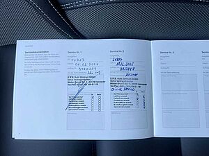 Volvo  Recharge T6 AWD PLUS DARK GARANTIE