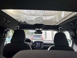 Volvo  Recharge Twin Engine Core AWD GARANTIE