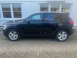 Volvo  T2 Automatik Core NAVI GARANTIE