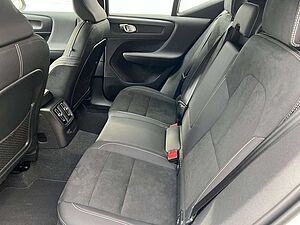 Volvo  Recharge T5 PLUS DARK AHK GARANTIE