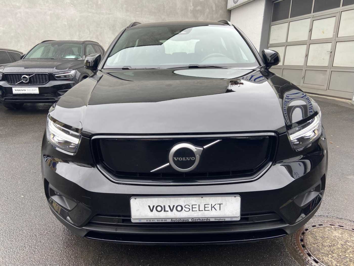 Volvo  Recharge, P8 AWD Pure Electric, BLIS, ACC