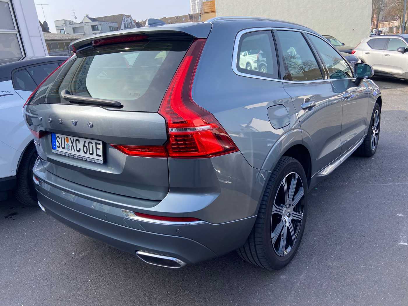 Volvo  T8 Plug-In Hybrid, AWD, Inscription, Pano, AHK, 360°, Massage, BLIS, ACC