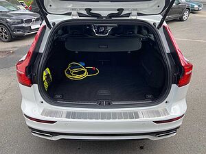 Volvo  T6 AWD Plug-In Hybrid R-Design, 360°, AHK, BLIS, ACC