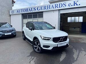 Volvo  D4 AWD R-Design, Pano, AHK, H&K, Kamera