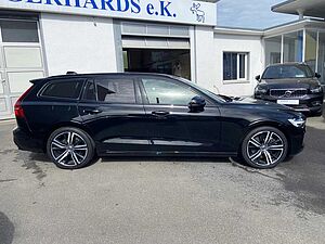 Volvo  T6 AWD R-Design, Voll-LED, BLIS, ACC, H&K, bel. Sitze, Massage, Akustikvergl.