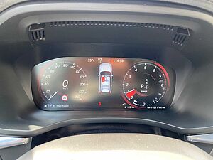 Volvo  T8 Plug-In Hybrid, AWD R-Design, Pano, 360°, B&W, Head-Up, 21', BLIS, ACC