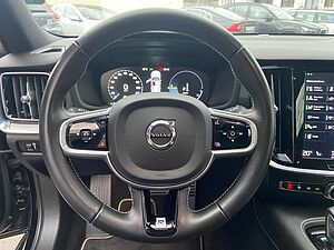 Volvo  T8 AWD, R-Design, BLIS, ACC, AHK, Voll-LED, Kamera