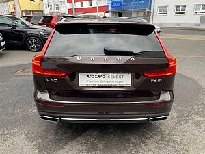 Volvo  T6 AWD Inscription, Pano, Head-UP, BLIS, ACC, DAB+, Massage, AHK