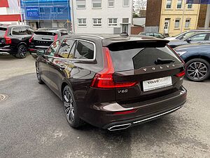 Volvo  T6 AWD Inscription, Pano, Head-UP, BLIS, ACC, DAB+, Massage, AHK