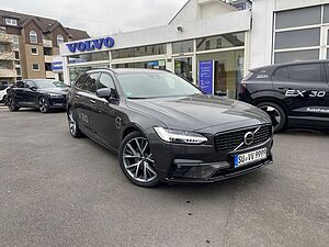 Volvo  Ultimate, B4 Diesel, Dark, Head-Up, Pano, Massage, bel. Sitze, 360°