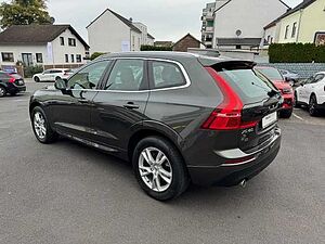 Volvo  XC60 D5 AWD Momentum, BLIS, ACC, Voll-LED, Pano, Head-Up, AHK