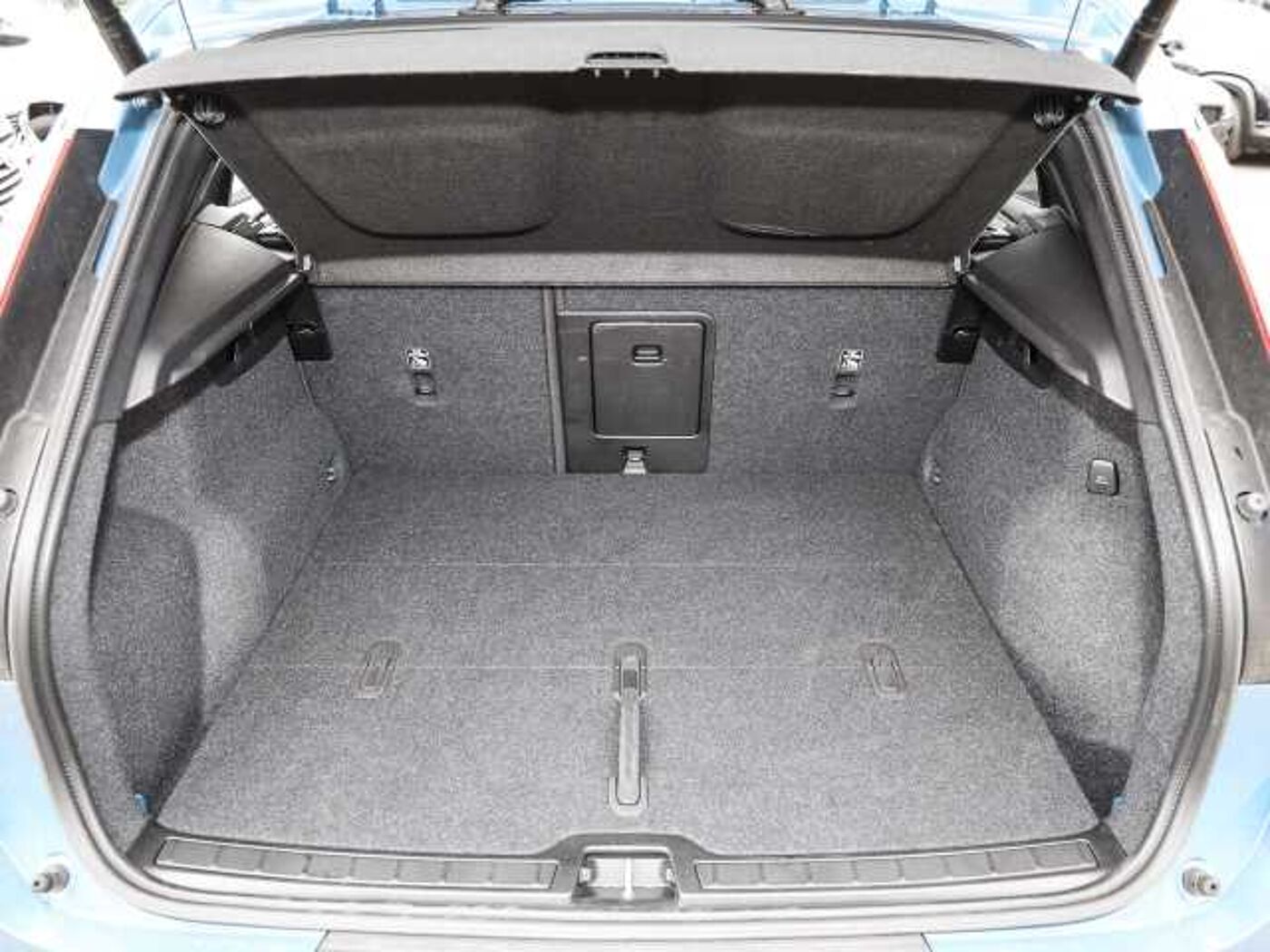 Volvo  Plus Dark 2WD B3 EU6d digitales Cockpit Memory Sitze Soundsystem HarmanKardon LE