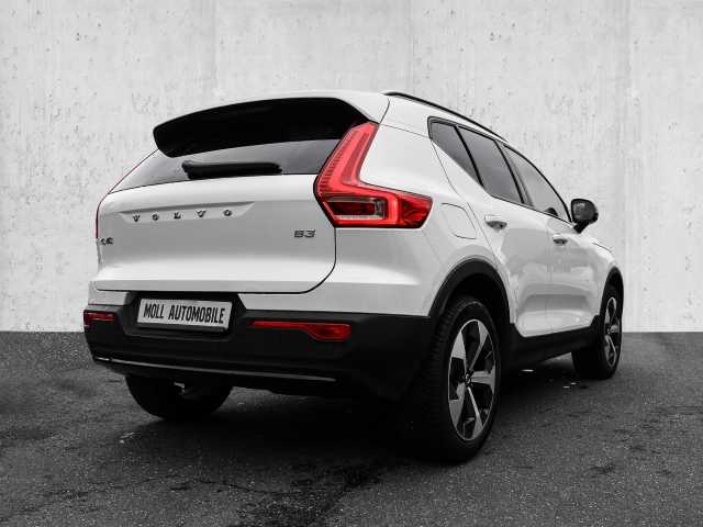 Volvo  Plus Dark 2WD B3 EU6d digitales Cockpit Memory Sitze Soundsystem HarmanKardon LE