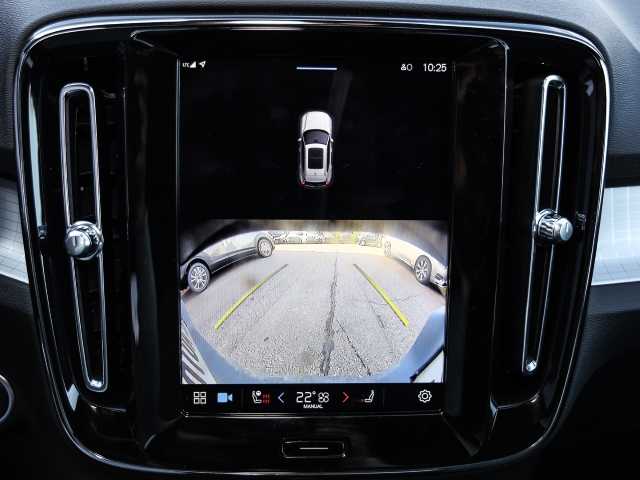 Volvo  Plus Dark 2WD B3 EU6d digitales Cockpit Memory Sitze Soundsystem HarmanKardon LE