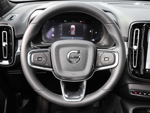 Volvo  Plus Dark 2WD B3 EU6d digitales Cockpit Memory Sitze Soundsystem HarmanKardon LE