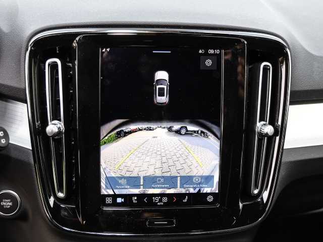 Volvo  Plus Dark 2WD B3 EU6d digitales Cockpit Memory Sitze Soundsystem HarmanKardon LE