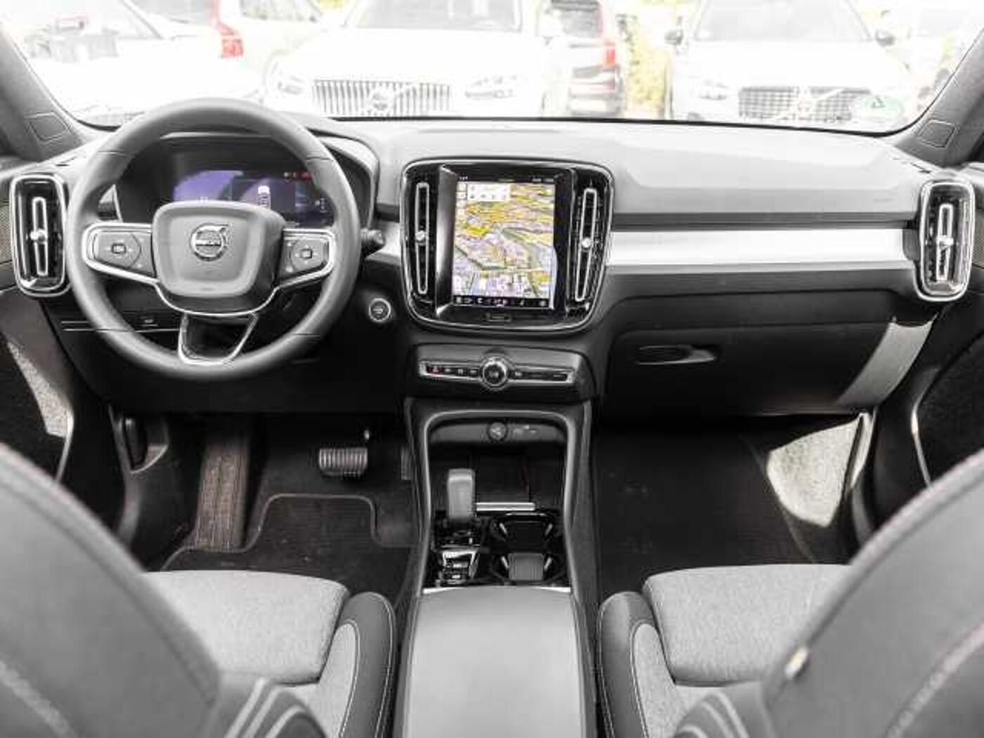 Volvo  Plus Dark 2WD B3 EU6d digitales Cockpit Memory Sitze Soundsystem HarmanKardon LE