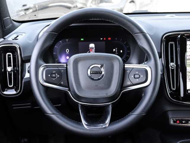 Volvo  Plus Dark 2WD B3 EU6d digitales Cockpit Memory Sitze Soundsystem HarmanKardon LE
