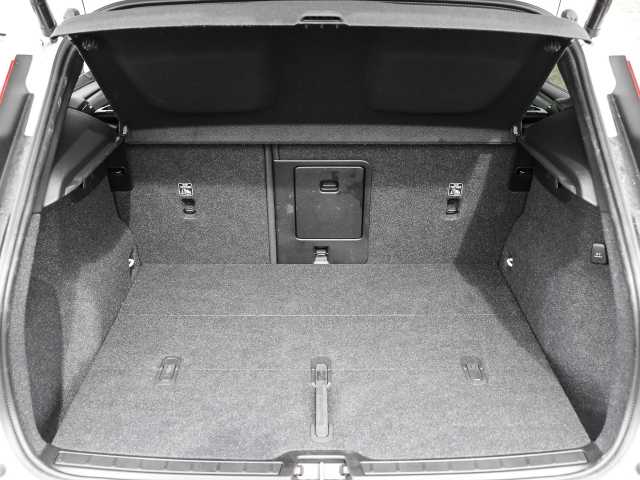Volvo  Plus Dark 2WD B3 EU6d digitales Cockpit Memory Sitze Soundsystem HarmanKardon LE