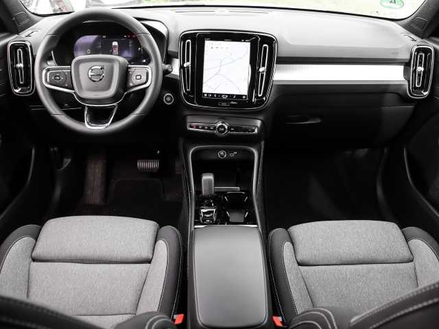 Volvo  Plus Dark 2WD B3 EU6d digitales Cockpit Memory Sitze Soundsystem HarmanKardon LE