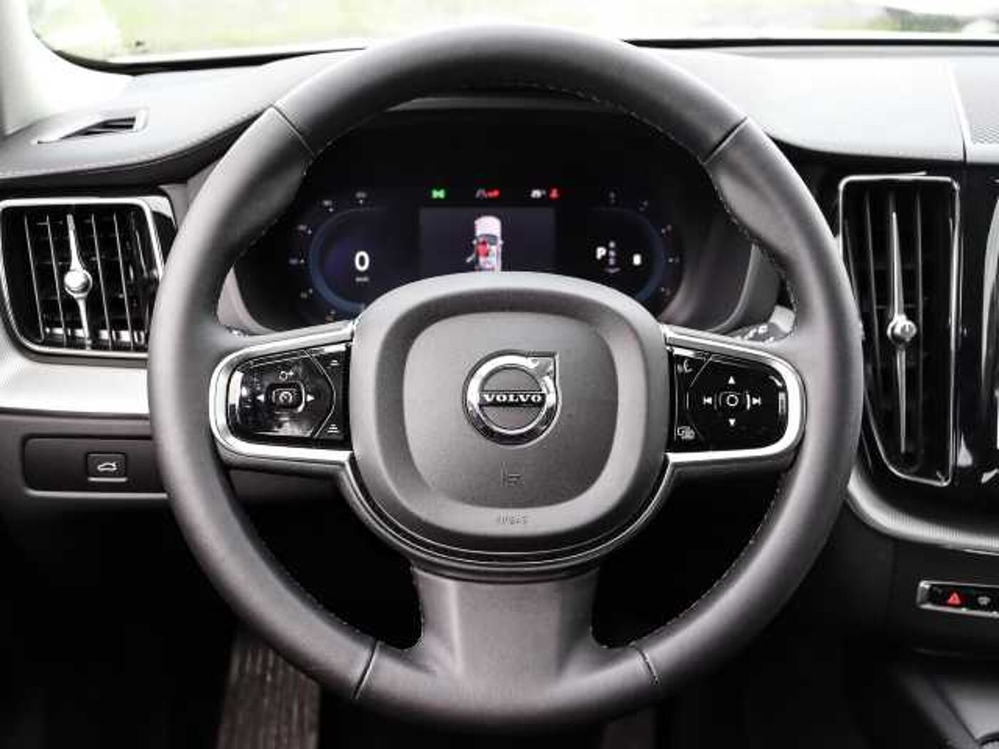 Volvo  Ultimate Dark AWD B4 Diesel EU6d Allrad HUD AD StandHZG digitales Cockpit Memory