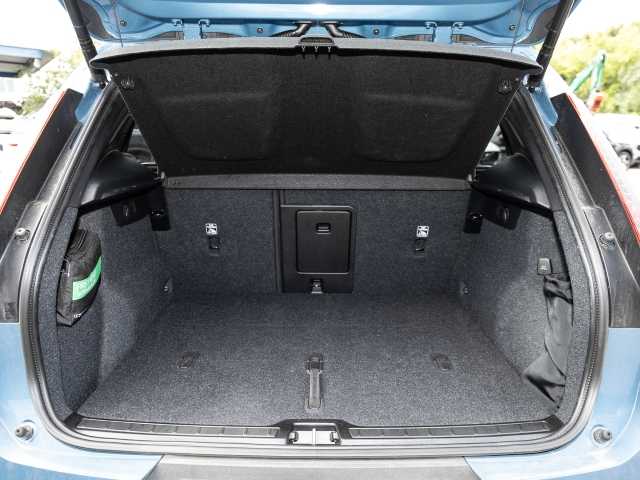 Volvo  Plus Dark 2WD B4 EU6d digitales Cockpit Memory Sitze Soundsystem HarmanKardon 36