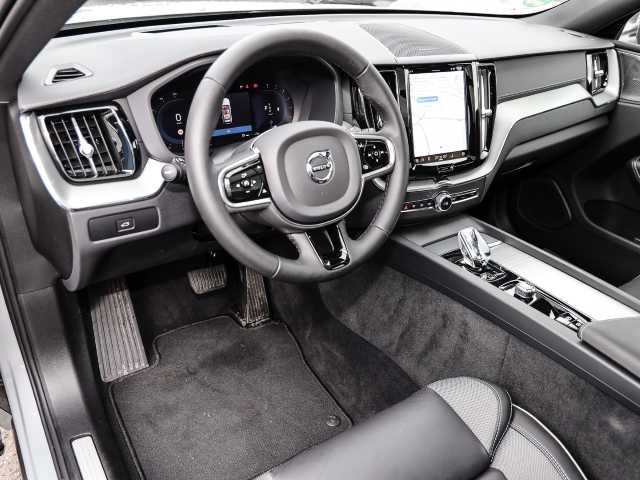 Volvo  Ultimate Dark AWD B5 Benzin EU6d Allrad HUD StandHZG Leder digitales Cockpit Mem
