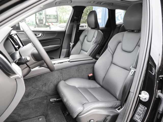 Volvo  Ultimate Dark AWD B4 Diesel EU6d Allrad HUD AD StandHZG digitales Cockpit Memory