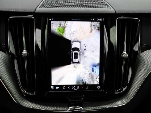 Volvo  Ultimate Dark AWD B4 Diesel EU6d Allrad HUD AD StandHZG digitales Cockpit Memory