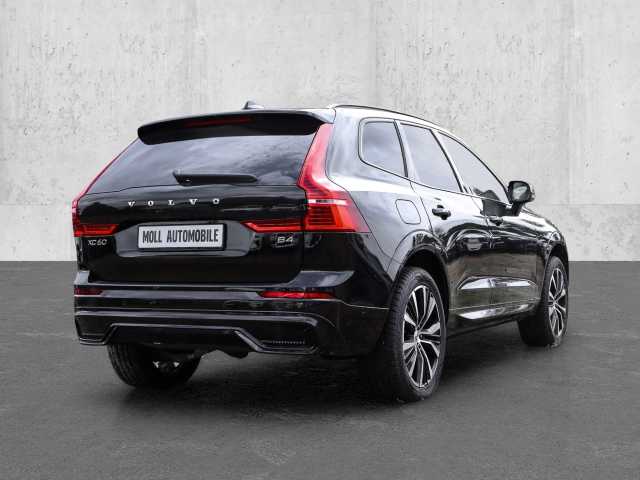 Volvo  Ultimate Dark 2WD B4 Diesel EU6d HUD AD digitales Cockpit Memory Sitze Soundsyst
