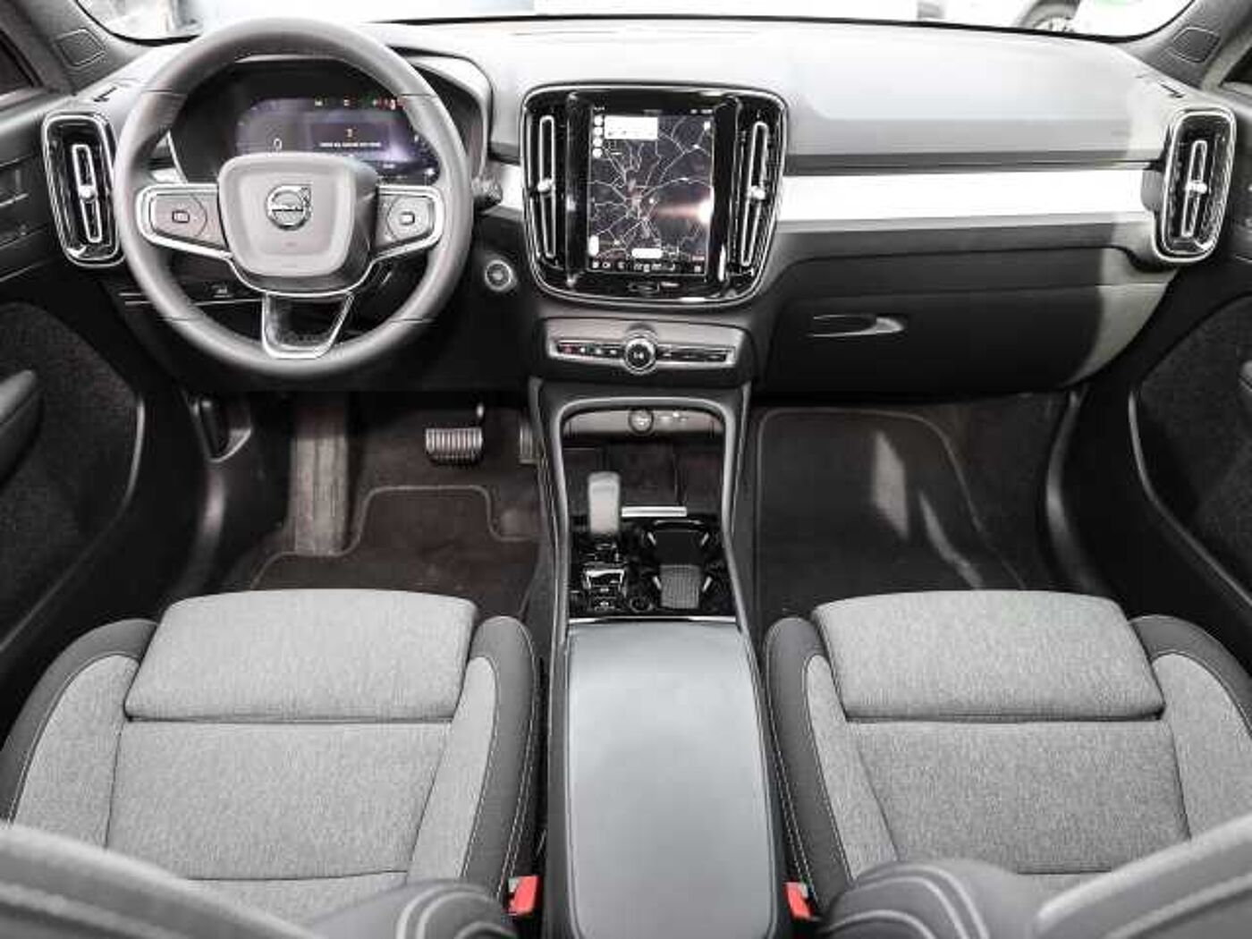 Volvo  Plus Dark 2WD B3 EU6d digitales Cockpit Memory Sitze Soundsystem HarmanKardon LE