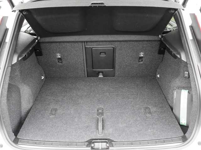 Volvo  Plus Dark 2WD B3 EU6d digitales Cockpit Memory Sitze Soundsystem HarmanKardon LE