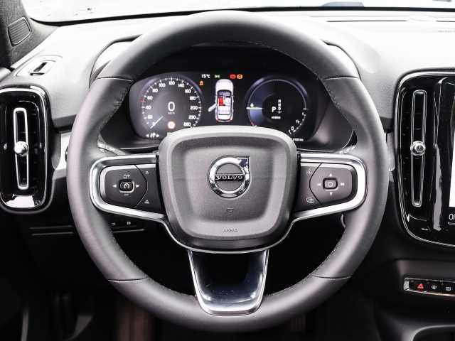 Volvo  Plus Dark Recharge Plug-In Hybrid 2WD T5 Twin Engine EU6d StandHZG Navi digitale