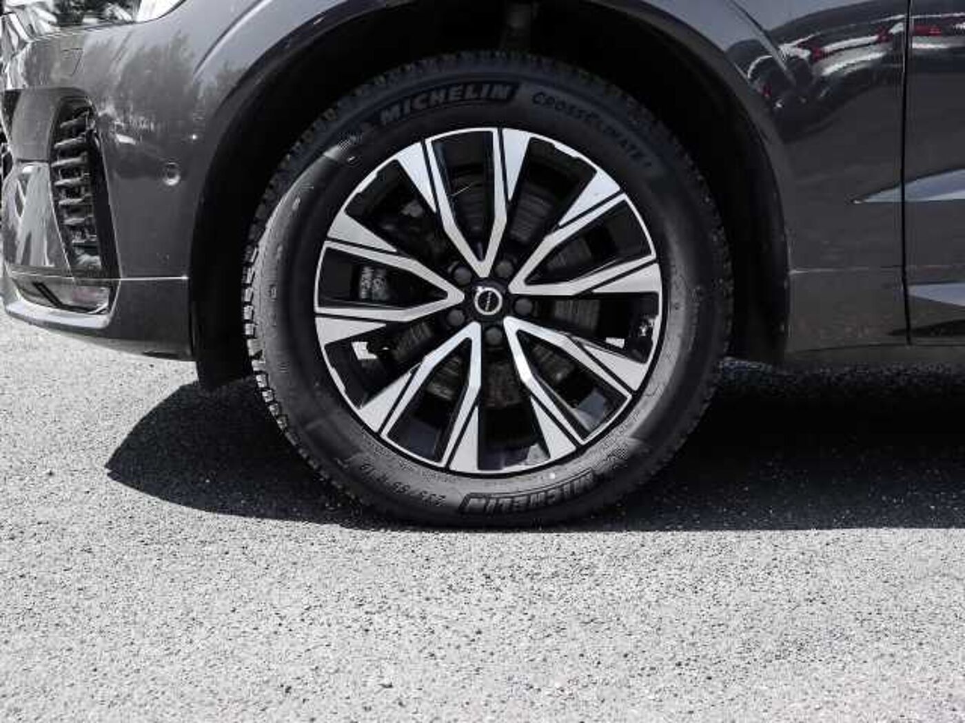 Volvo  Plus Dark AWD B4 Diesel EU6d Allrad digitales Cockpit Memory Sitze Soundsystem