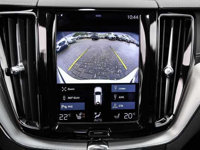 Volvo  Inscription AWD B5 Benzin EU6d Allrad StandHZG AHK Navi Leder digitales Cockpit