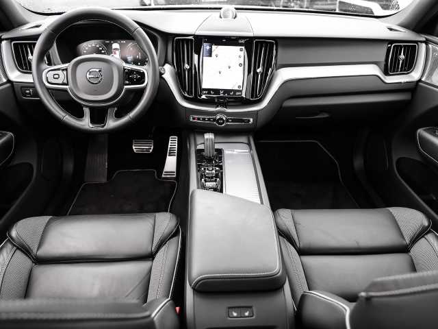 Volvo  R Design AWD B5 Diesel EU6d Allrad StandHZG Navi digitales Cockpit Memory Sitze