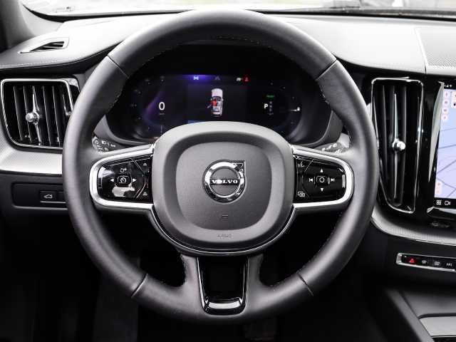 Volvo  Ultimate Dark Recharge Plug-In Hybrid AWD T8 Twin Engine EU6d Allrad HUD StandHZ