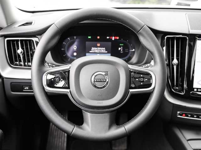 Volvo  Ultimate Dark Recharge Plug-In Hybrid AWD T8 Twin Engine EU6d Allrad HUD StandHZ