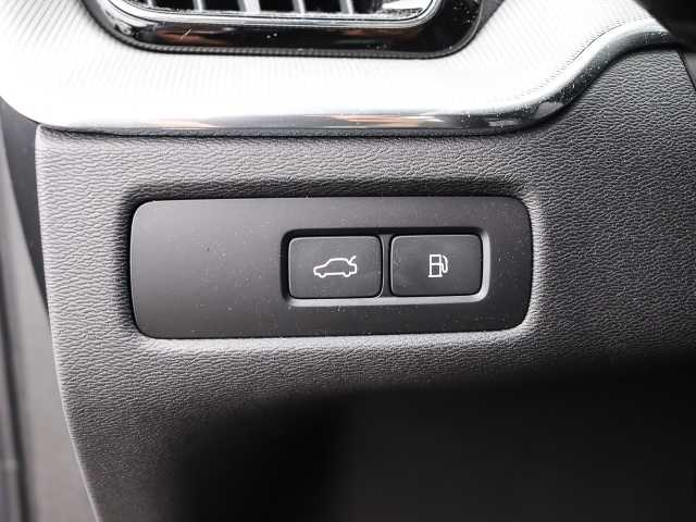 Volvo  Ultimate Dark Recharge Plug-In Hybrid AWD T8 Twin Engine EU6d Allrad HUD StandHZ