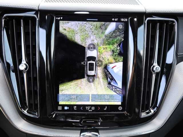 Volvo  Ultimate Dark Recharge Plug-In Hybrid AWD T8 Twin Engine EU6d Allrad HUD StandHZ